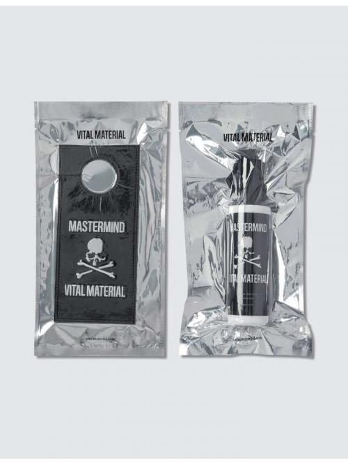 Mastermind World x重要物质房喷雾和香水标签